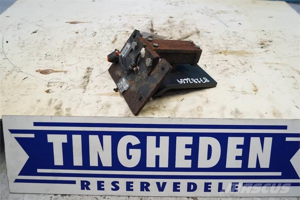 CASE 8010 Ηλεκτρονικά