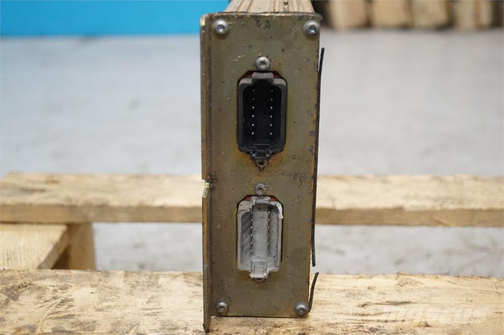 CASE 8010 Ηλεκτρονικά