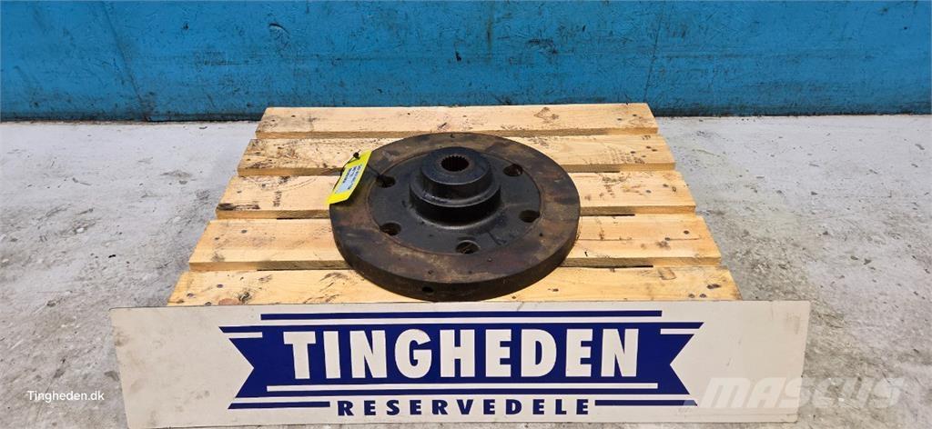 CASE 8010 Μετάδοση