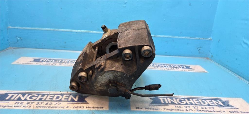 CASE 8010 Μετάδοση