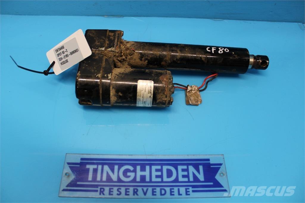 CASE CF80 Ηλεκτρονικά