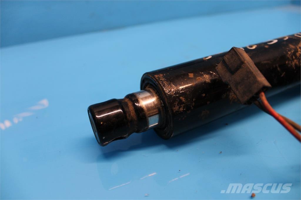 CASE CF80 Ηλεκτρονικά