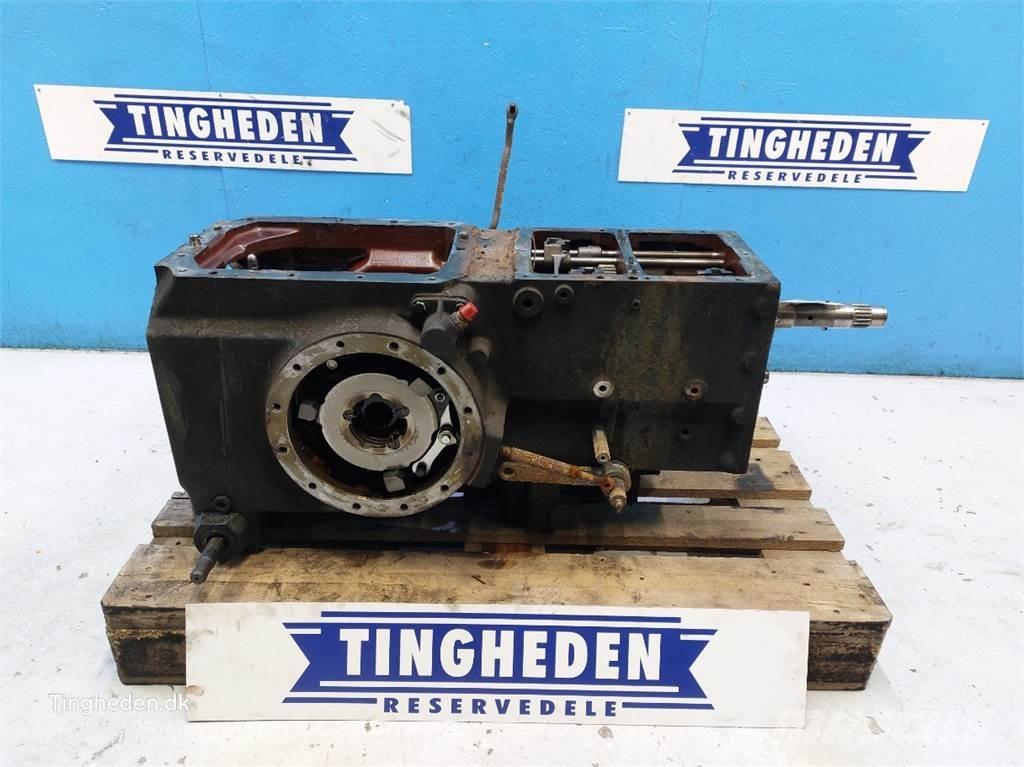 CASE Farmall 95A Μετάδοση