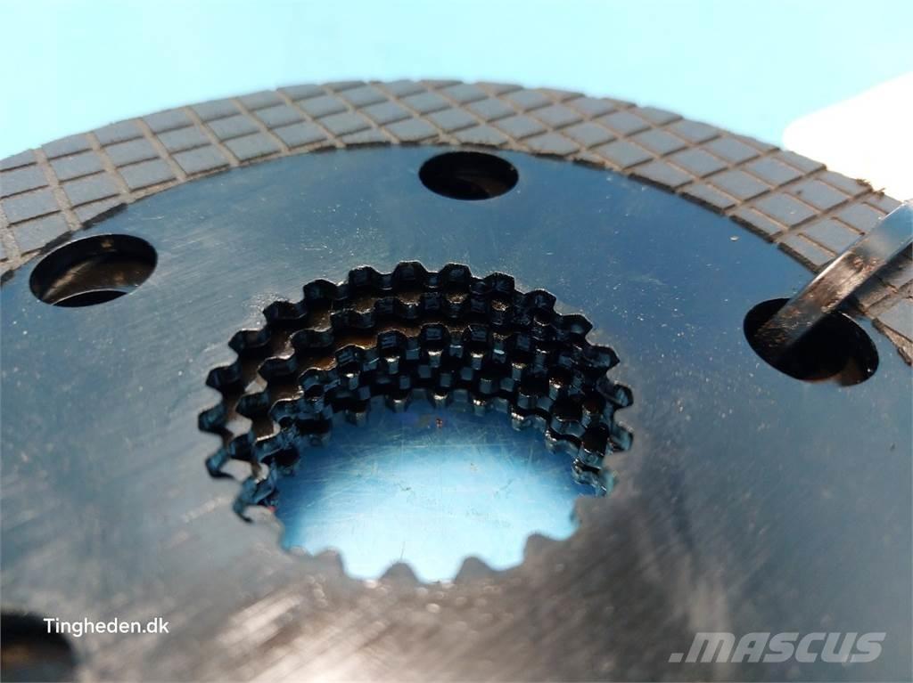 CASE Farmall 95A Μετάδοση