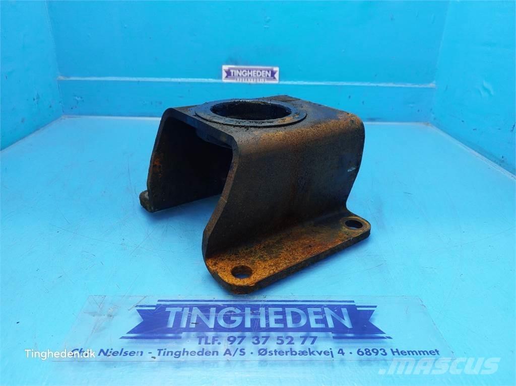 CASE Farmall 95A Καμπίνες και εσωτερικό