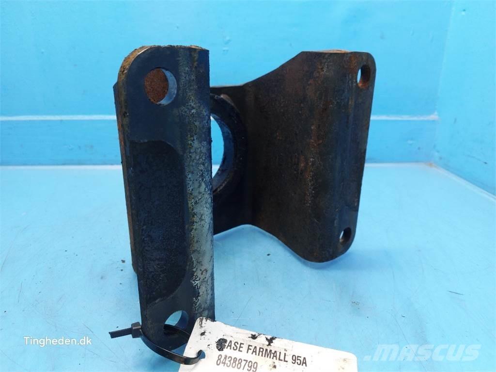 CASE Farmall 95A Καμπίνες και εσωτερικό