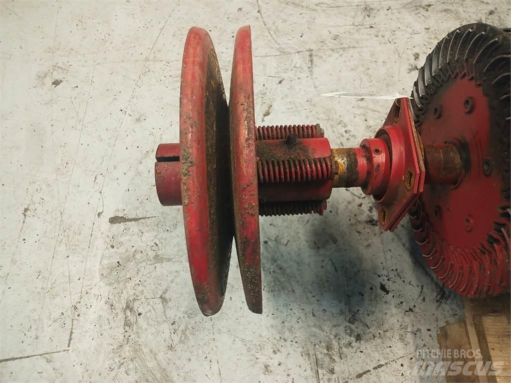 Case IH 2388 Διαστρωτήρες άμμου και αλατιού