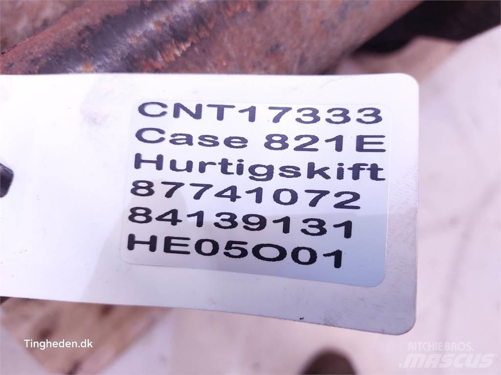 Case IH 821E Ταχυσύνδεσμοι