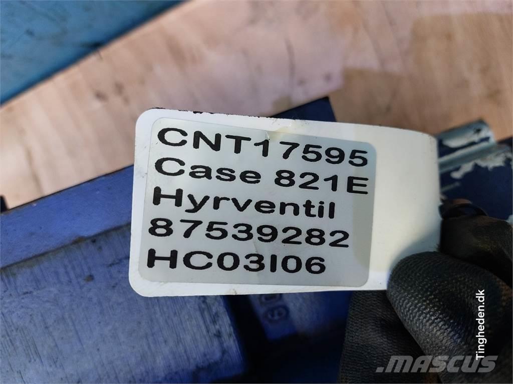 Case IH 821E Υδραυλικά