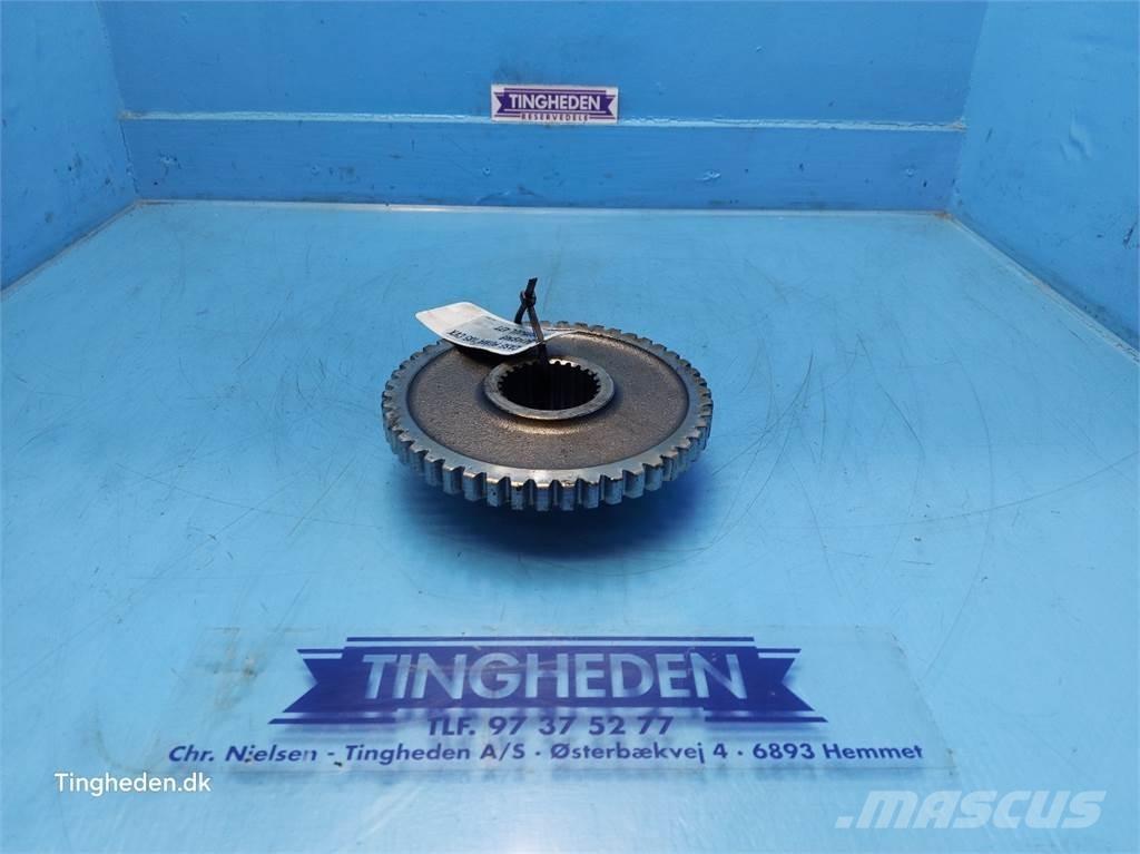 CASE Puma 185 Μετάδοση