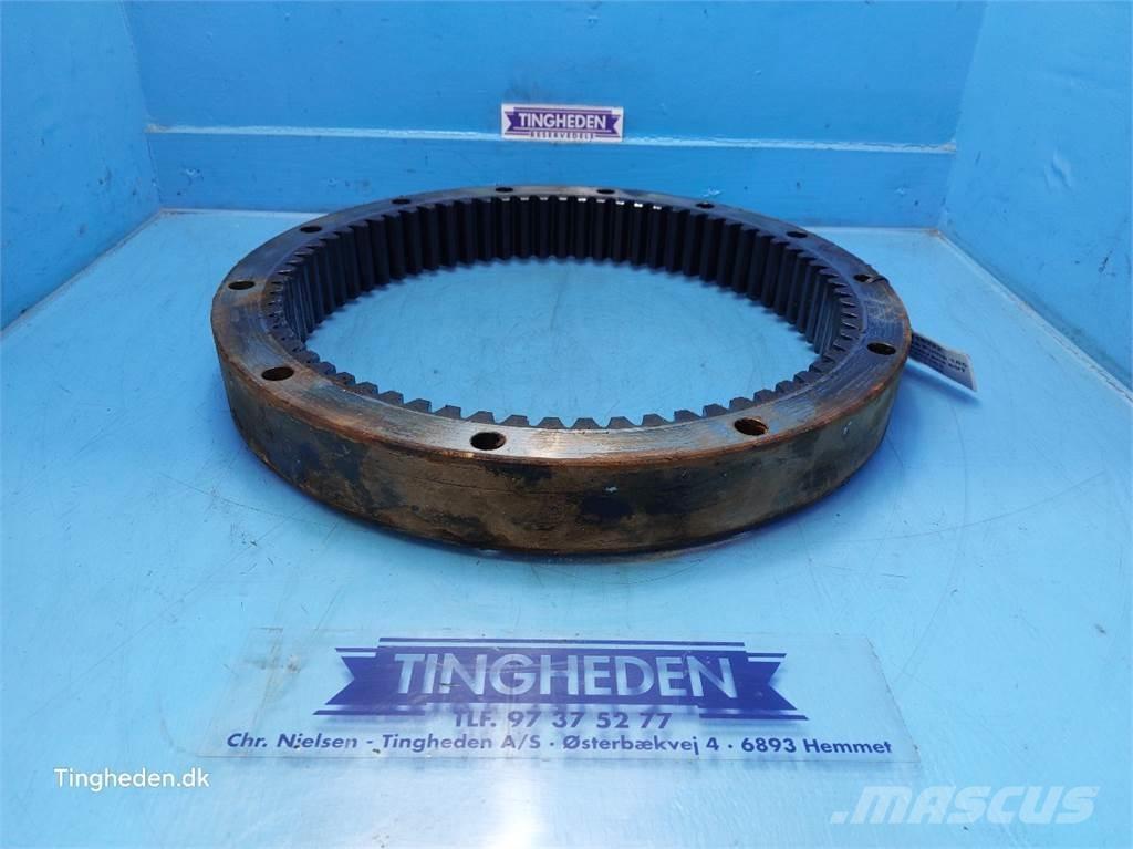 CASE Puma 185 Μετάδοση