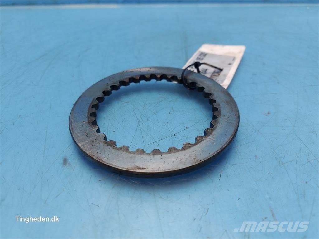 CASE Puma 185 Μετάδοση