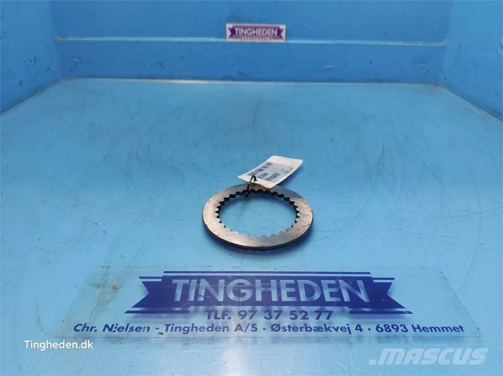 CASE Puma 185 Μετάδοση