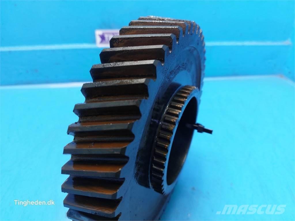 CASE Puma 185 Μετάδοση