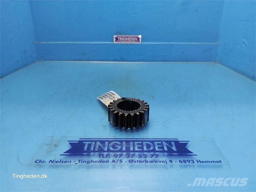 CASE Puma 185 Μετάδοση