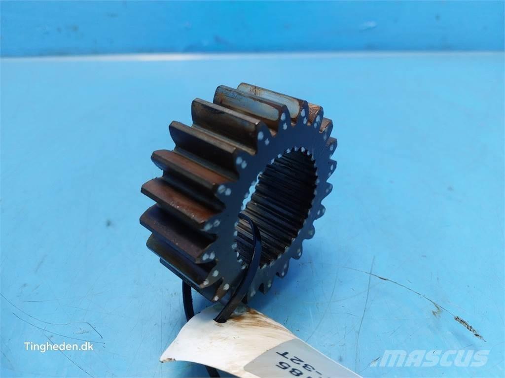 CASE Puma 185 Μετάδοση