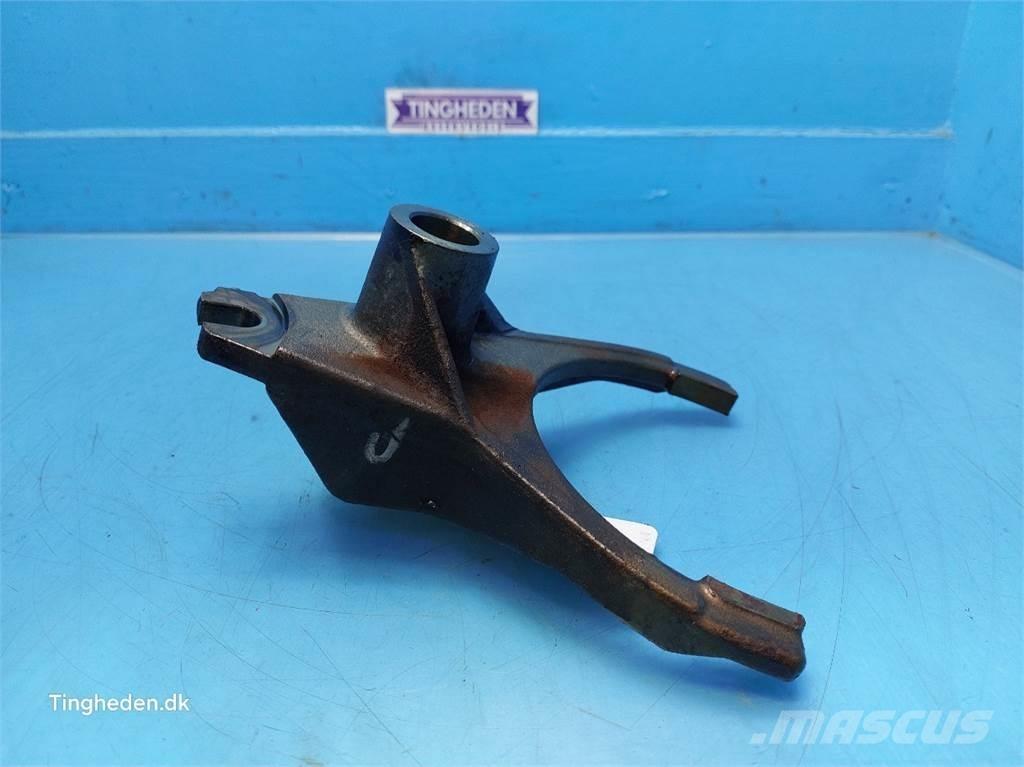 CASE Puma 185 Μετάδοση