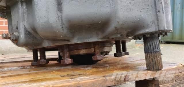 CLAAS Lexion 600 Εξαρτήματα θεριζοαλωνιστικών μηχανών