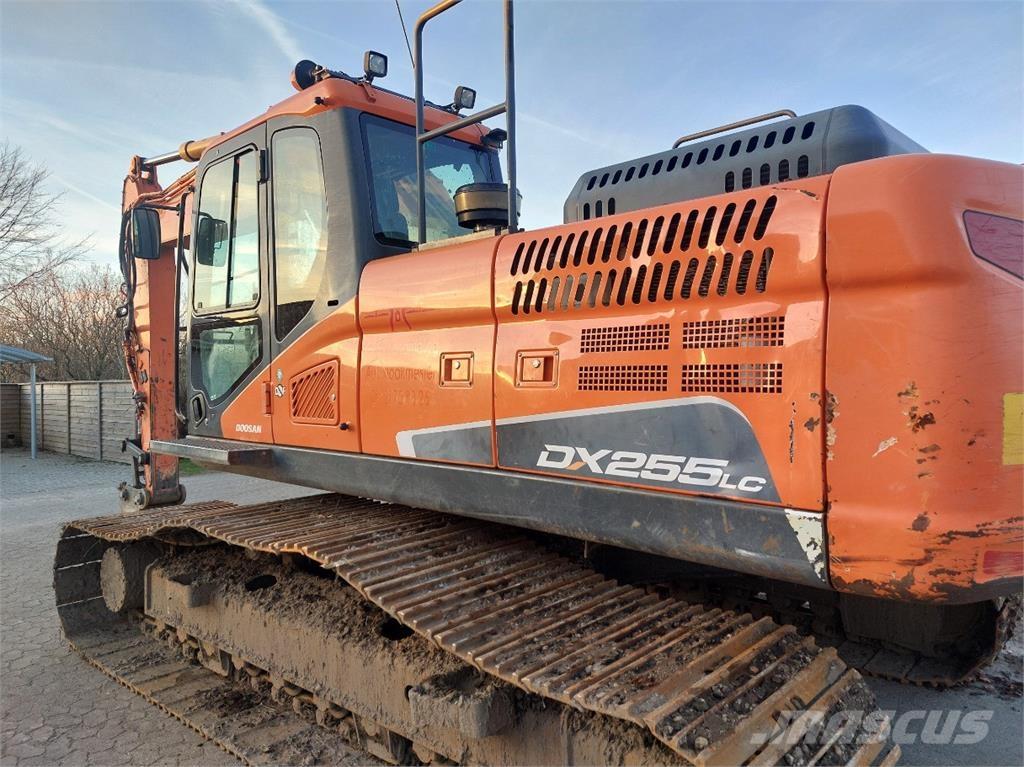 Doosan DX255LC-5 Εκσκαφείς με ερπύστριες