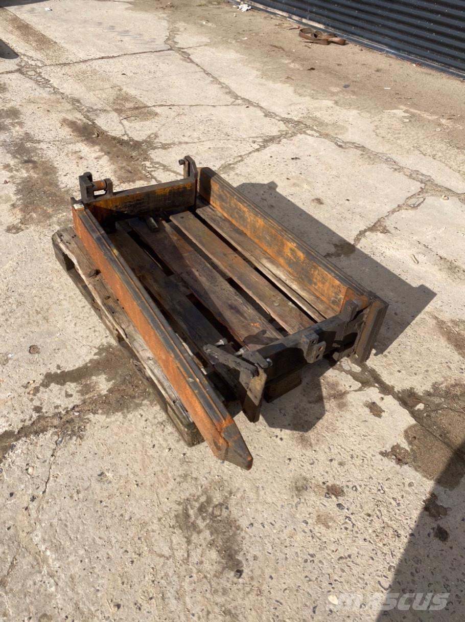 Elm 2500kg Δικράνες