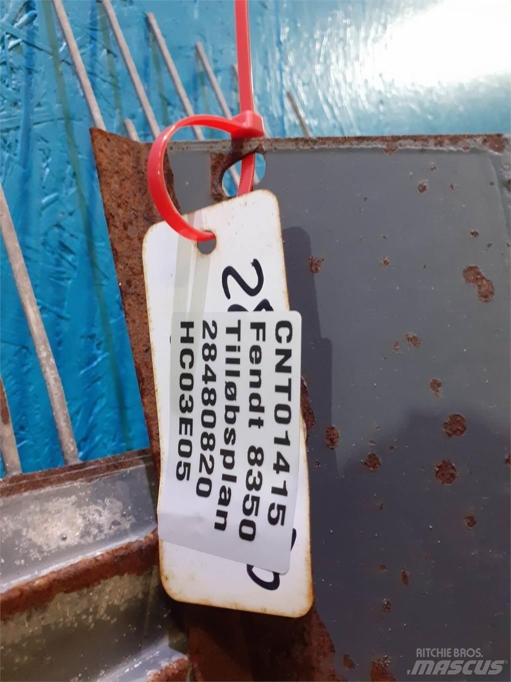 Fendt 8350 Διαστρωτήρες άμμου και αλατιού