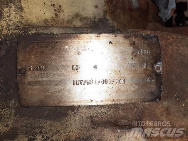 Ford 2713E Κινητήρες