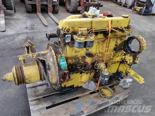 Ford 2725E Κινητήρες