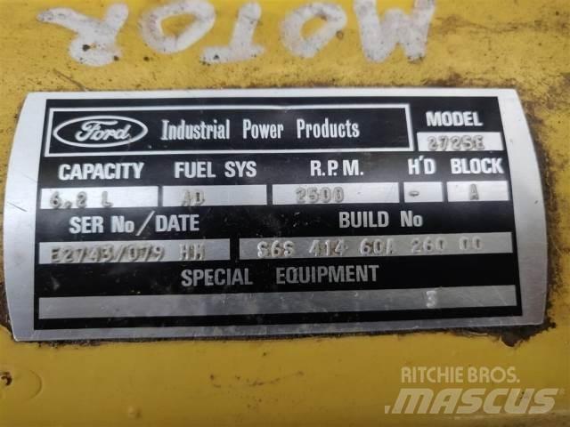Ford 2725E Κινητήρες