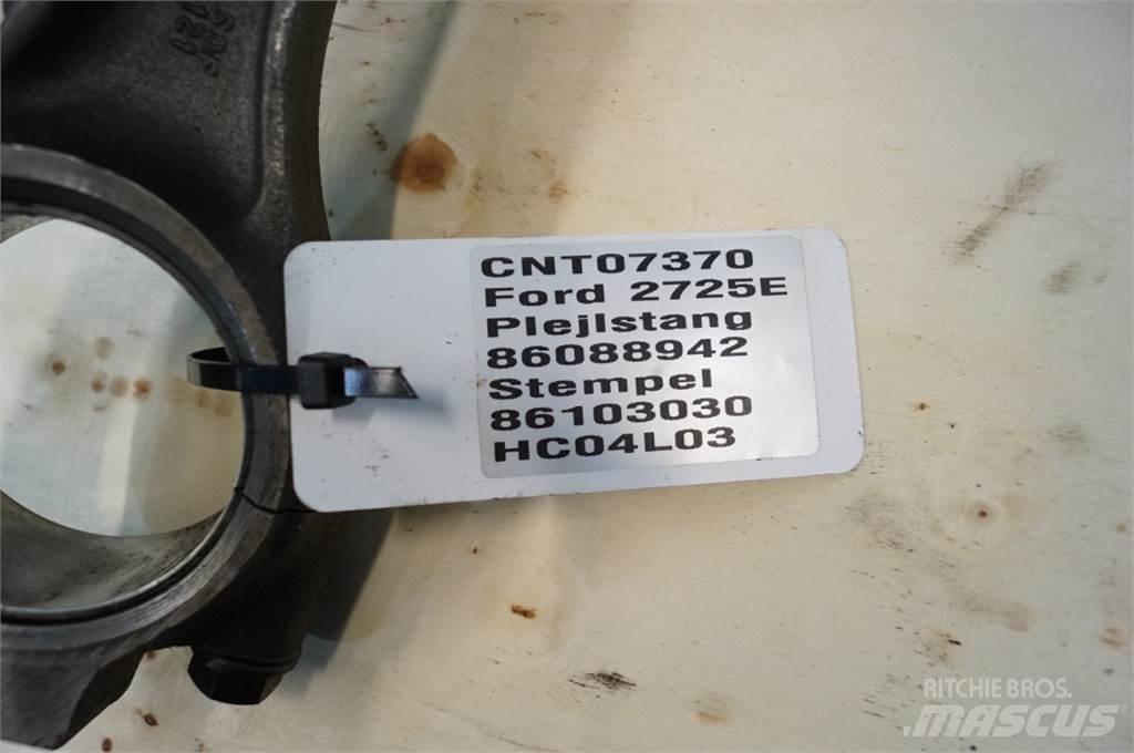 Ford 2725E Κινητήρες