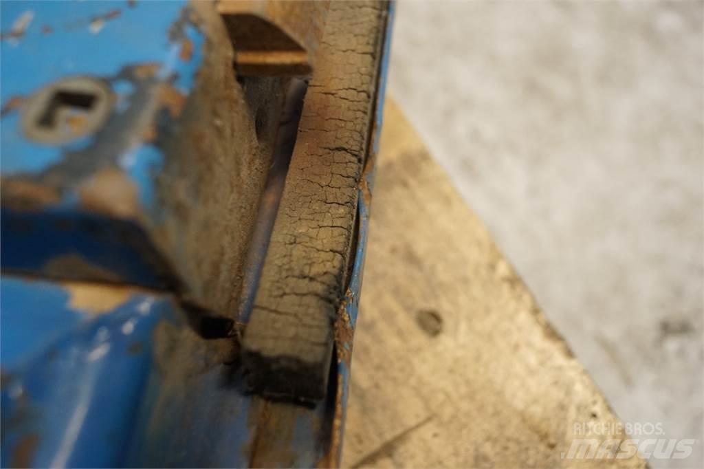 Ford 4000 Καμπίνες και εσωτερικό