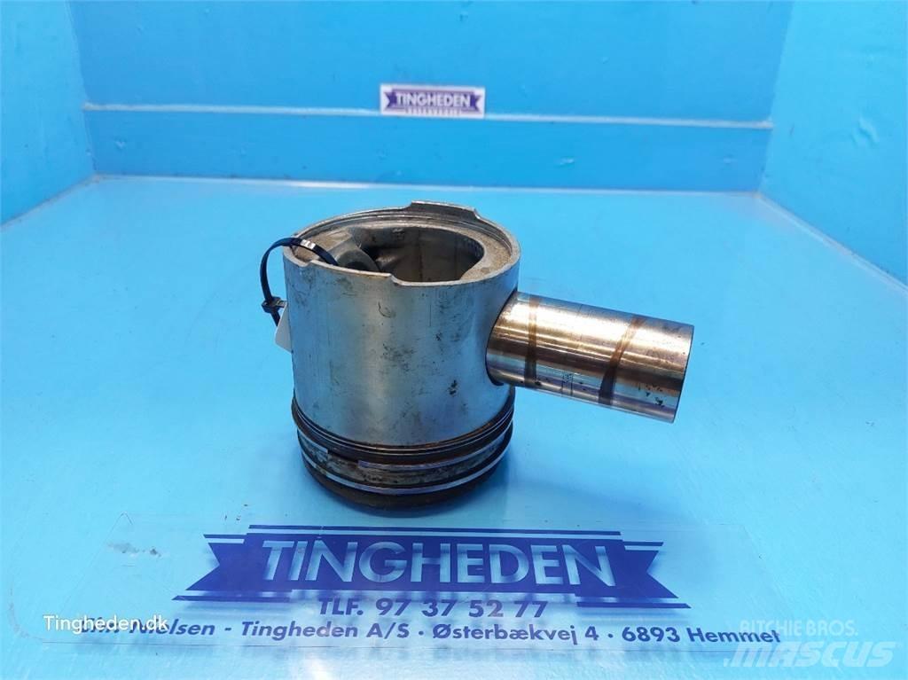 Ford 678 HT Κινητήρες