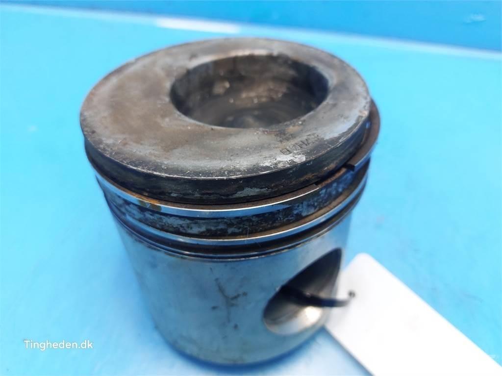 Ford 678 HT Κινητήρες