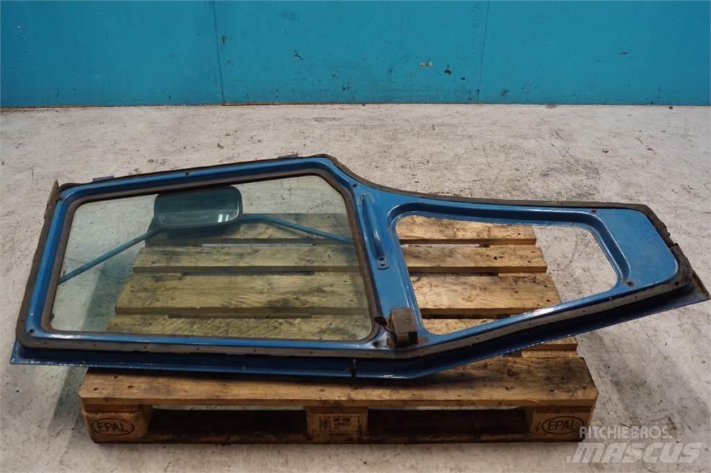 Ford 7600 Καμπίνες και εσωτερικό