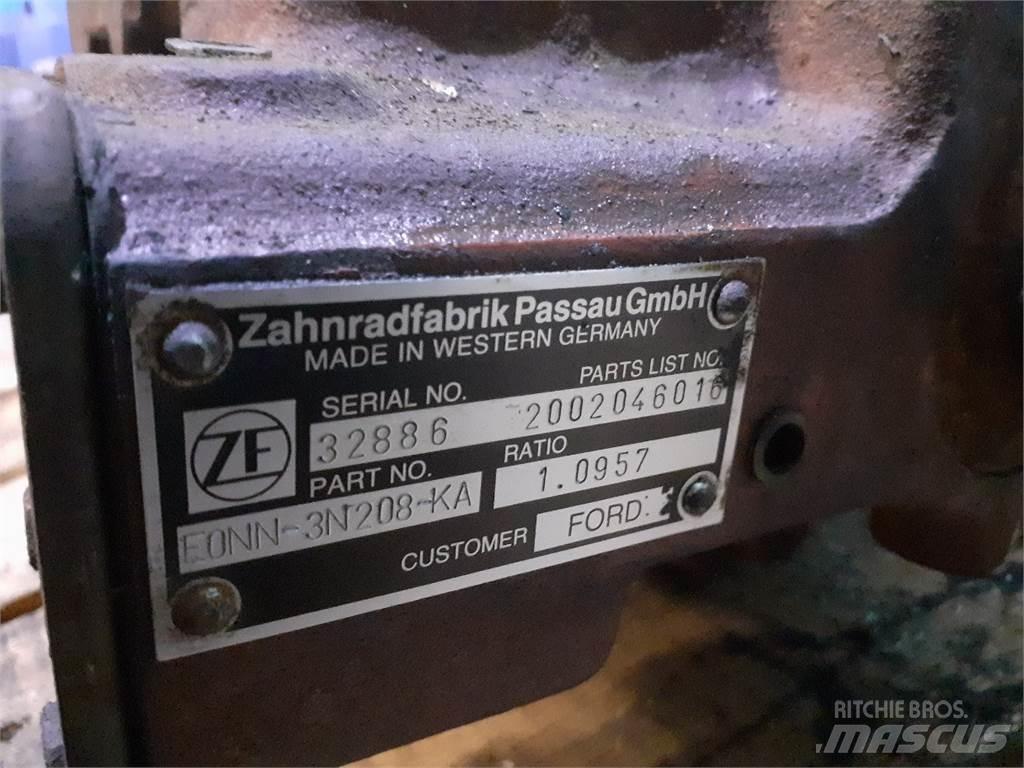 Ford 7710 Μετάδοση