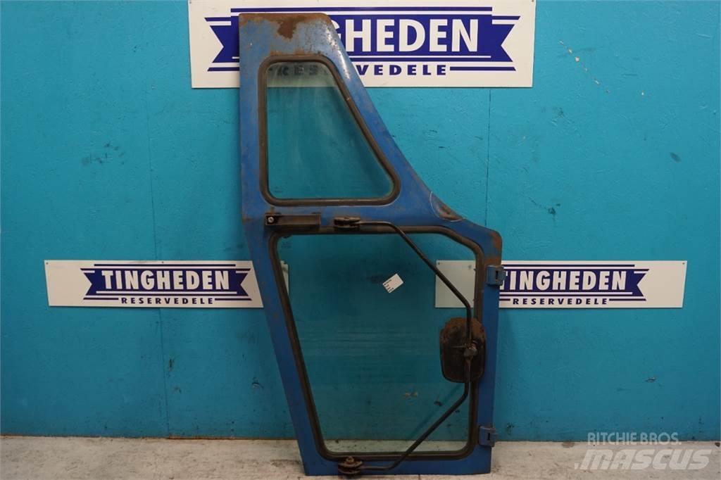 Ford 7710 Καμπίνες και εσωτερικό