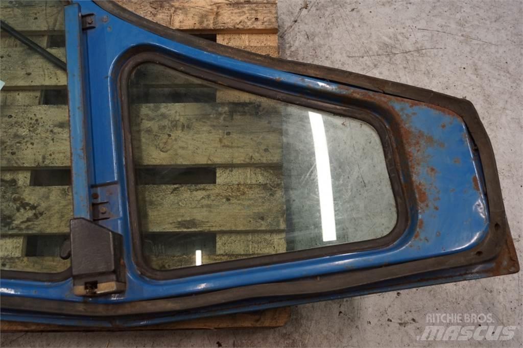 Ford 7710 Καμπίνες και εσωτερικό