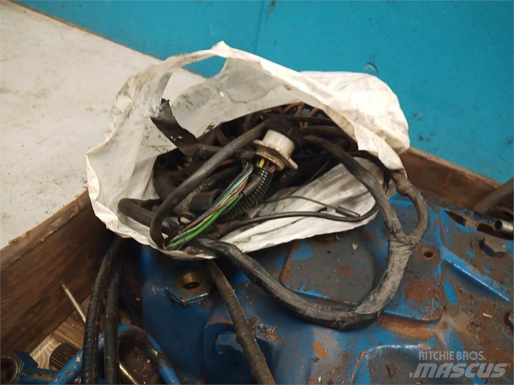 Ford 8210 Μετάδοση