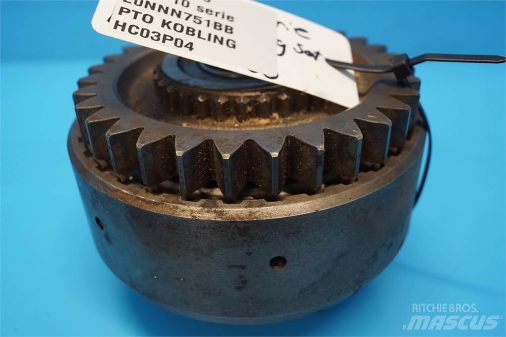 Ford 8210 Μετάδοση