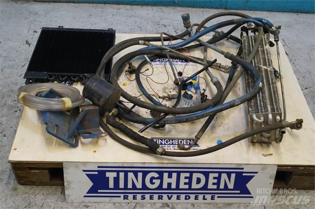 Ford 8210 Καμπίνες και εσωτερικό