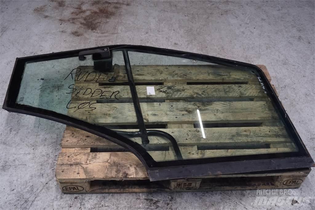 Ford 8340 Καμπίνες και εσωτερικό