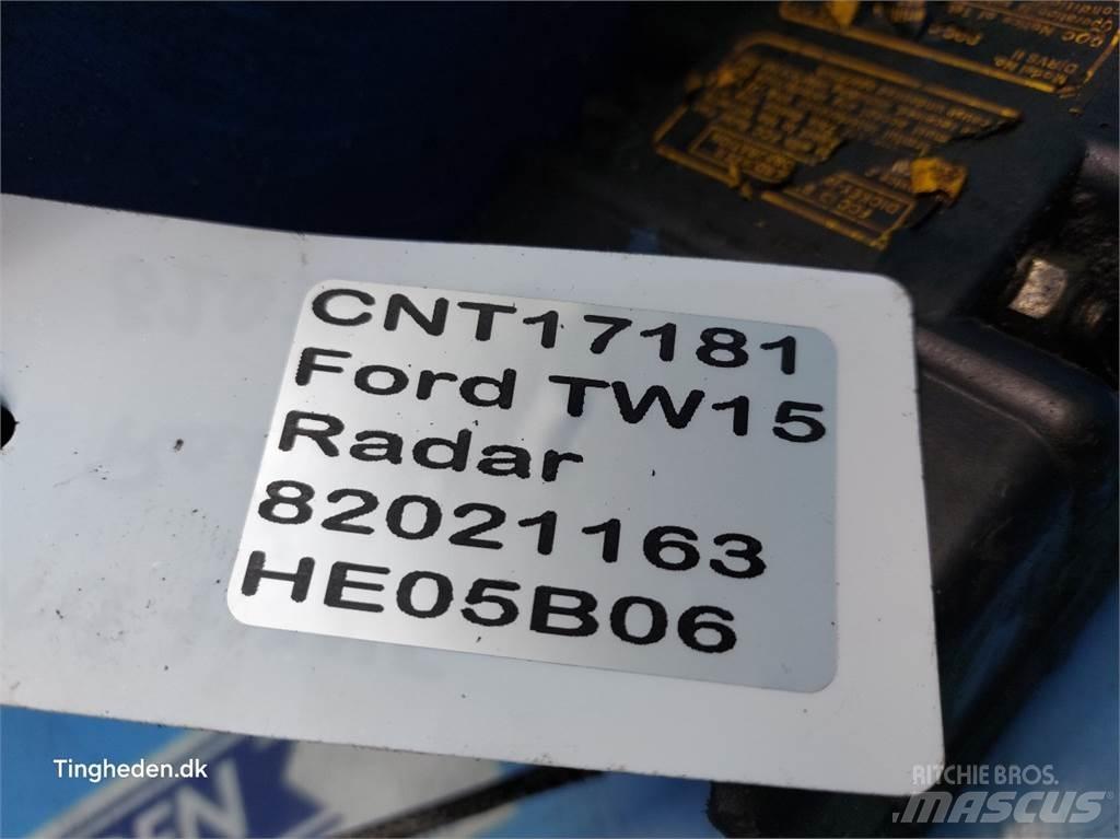 Ford TW15 Ηλεκτρονικά