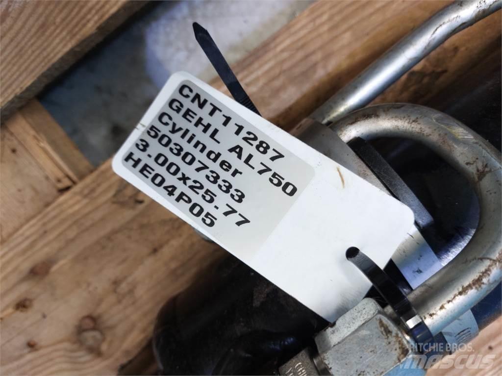 Gehl AL750 Υδραυλικά