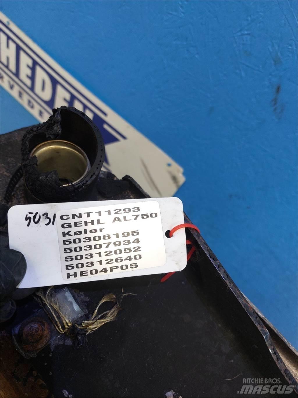 Gehl AL750 Καλοριφέρ