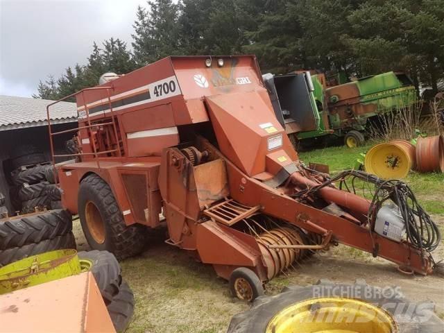Hesston 4700 Πρέσες τετράγωνων δεμάτων