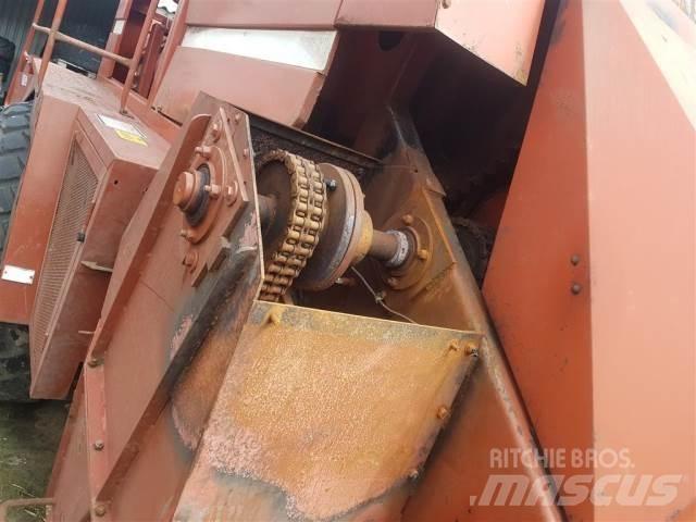 Hesston 4700 Πρέσες τετράγωνων δεμάτων
