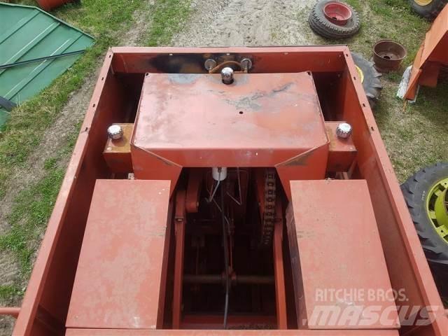 Hesston 4700 Πρέσες τετράγωνων δεμάτων