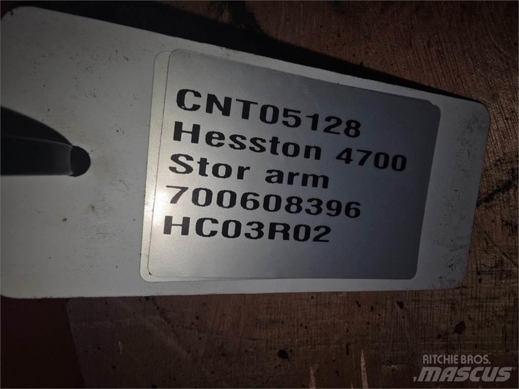 Hesston 4700 Λοιπός εξοπλισμός συγκομιδής χορτονομής