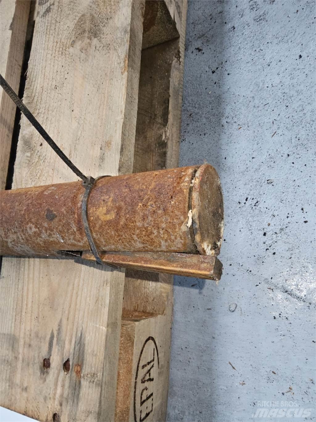 Hesston 4700 Λοιπός εξοπλισμός συγκομιδής χορτονομής