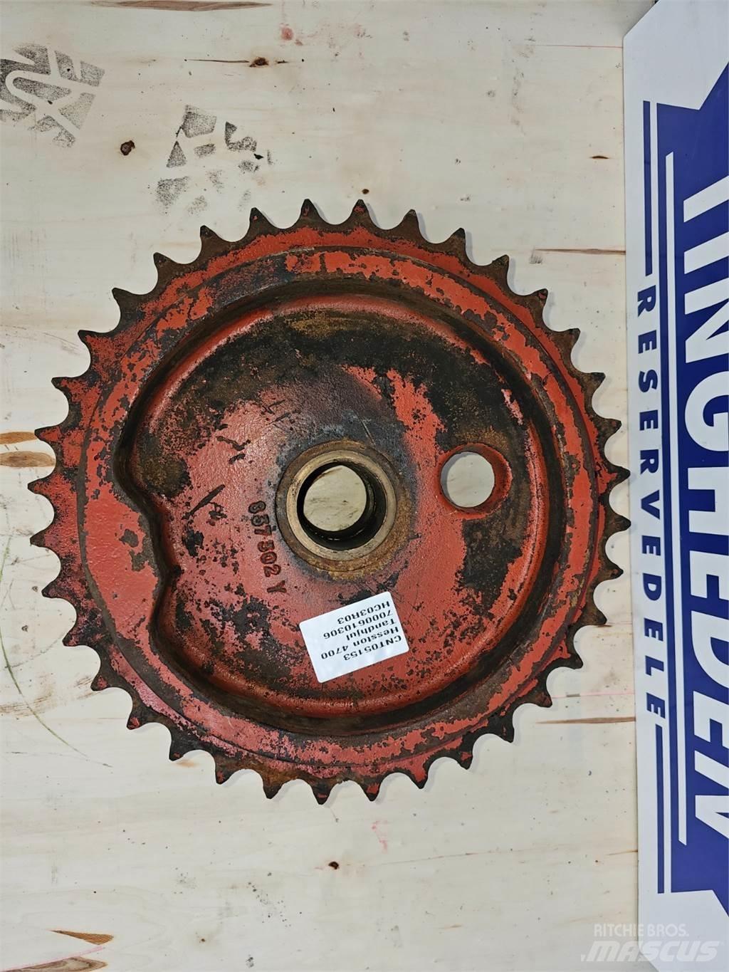 Hesston 4700 Λοιπός εξοπλισμός συγκομιδής χορτονομής