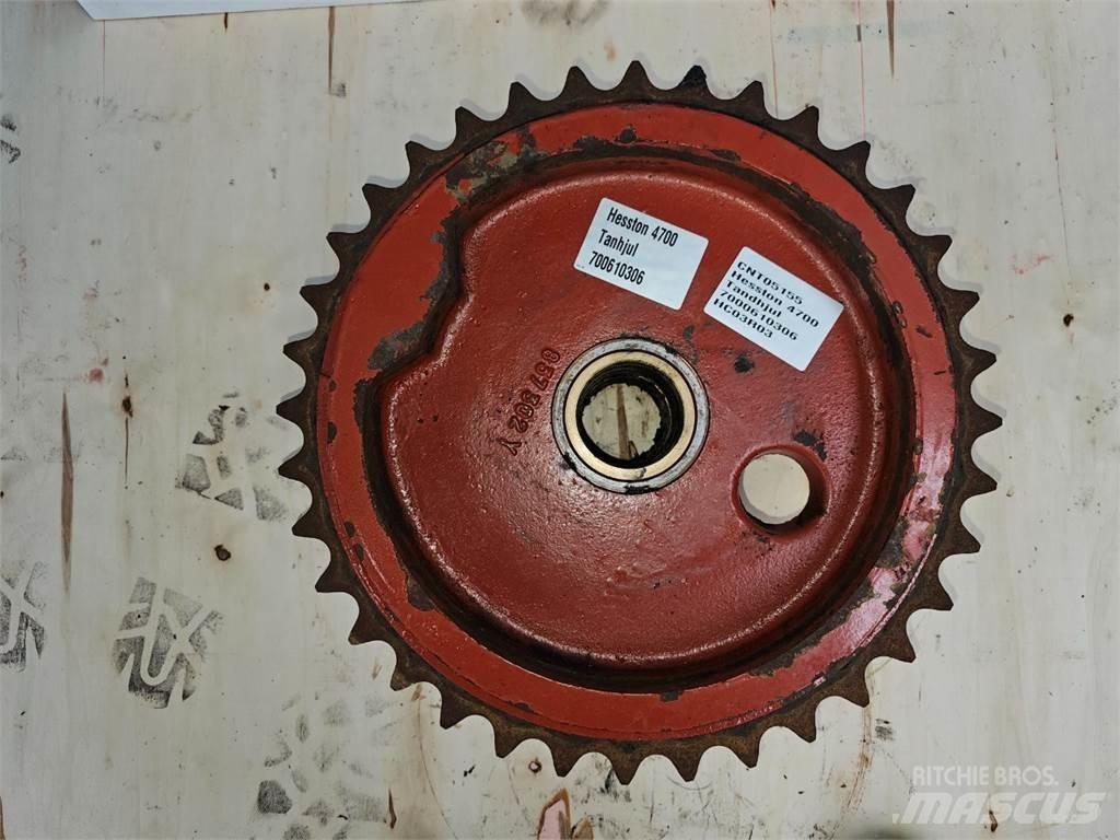 Hesston 4700 Λοιπός εξοπλισμός συγκομιδής χορτονομής